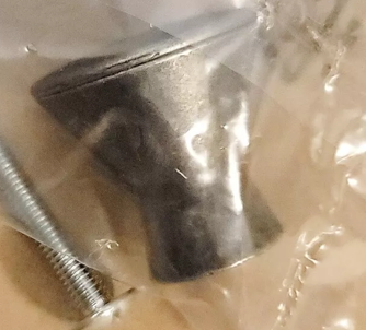 Replacement push-opener 10041120 for IKEA METOD kitchen doors and drawers. Allows for handle-free opening with a simple push.