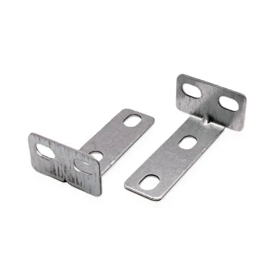 Heavy-duty zinc-plated steel 90-degree bracket, 22x59.5x35 mm.